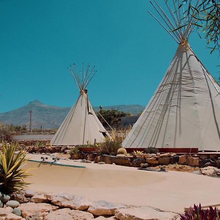 Готель Teepee Barranco Тіндая Екстер'єр фото