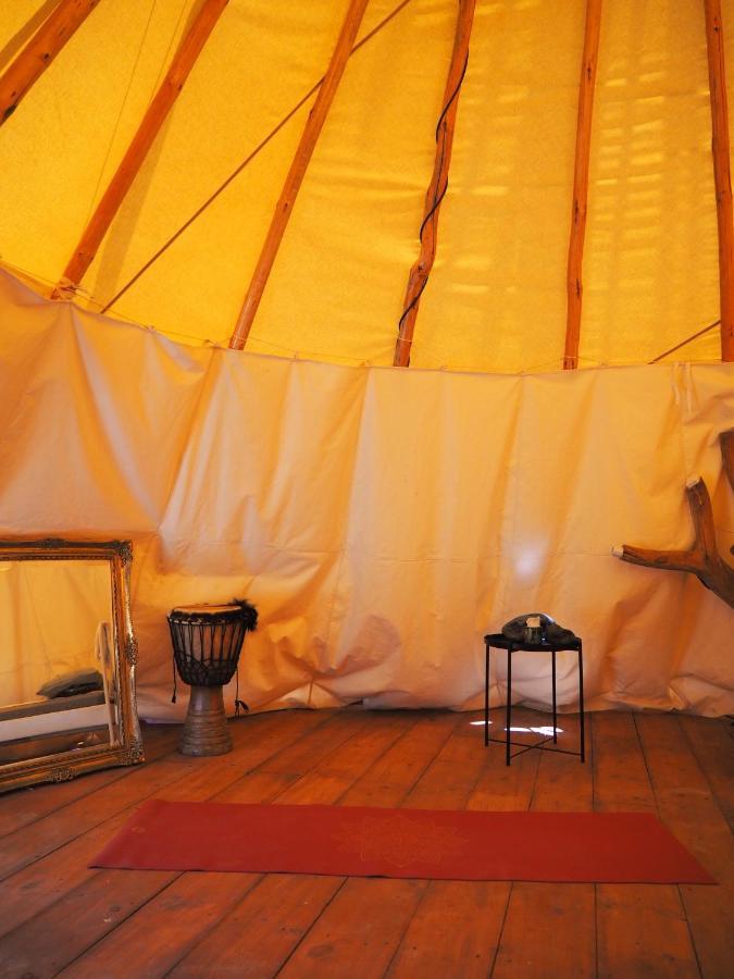 Готель Teepee Barranco Тіндая Екстер'єр фото