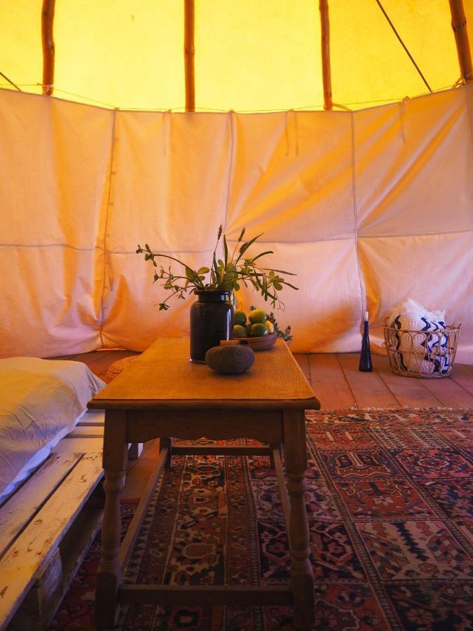 Готель Teepee Barranco Тіндая Екстер'єр фото
